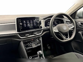 Used Volkswagen T-Roc 2025 for sale - 78545974: Photo