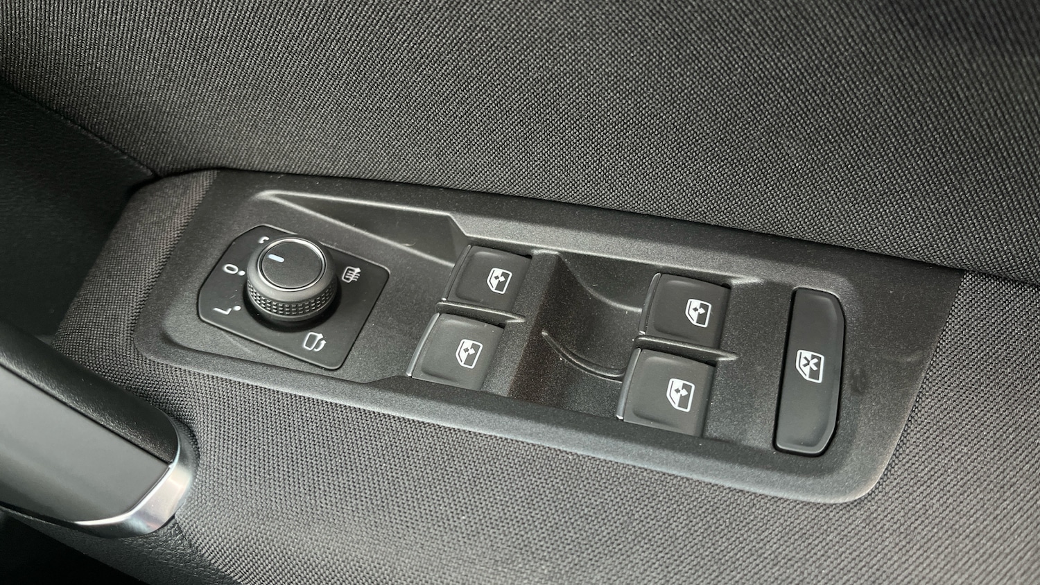 Used Volkswagen Touran 2025 for sale - 77602373: Photo 23