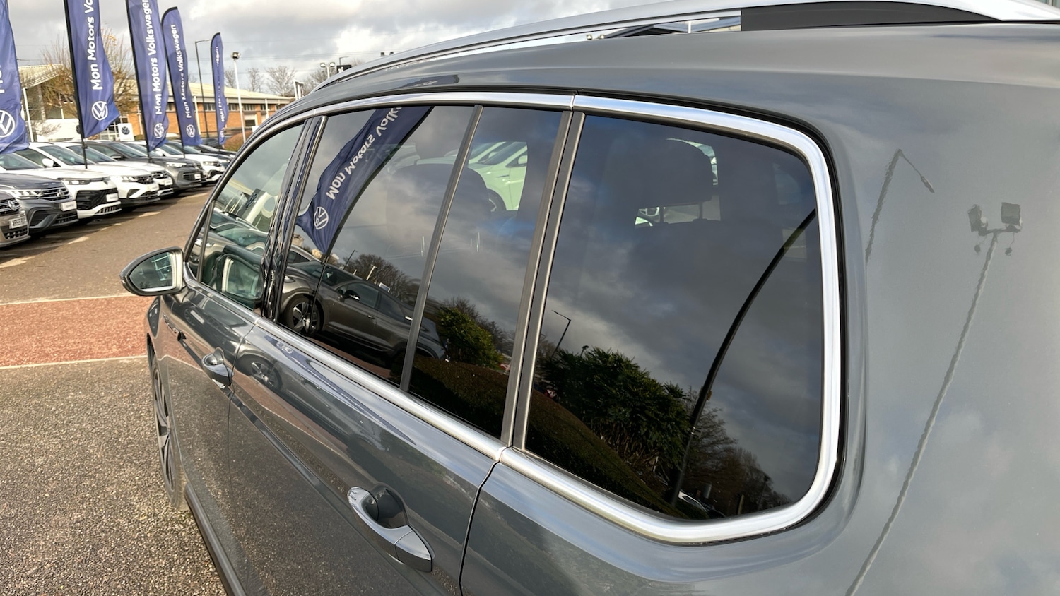 Used Volkswagen Touran 2025 for sale - 77602373: Photo 36