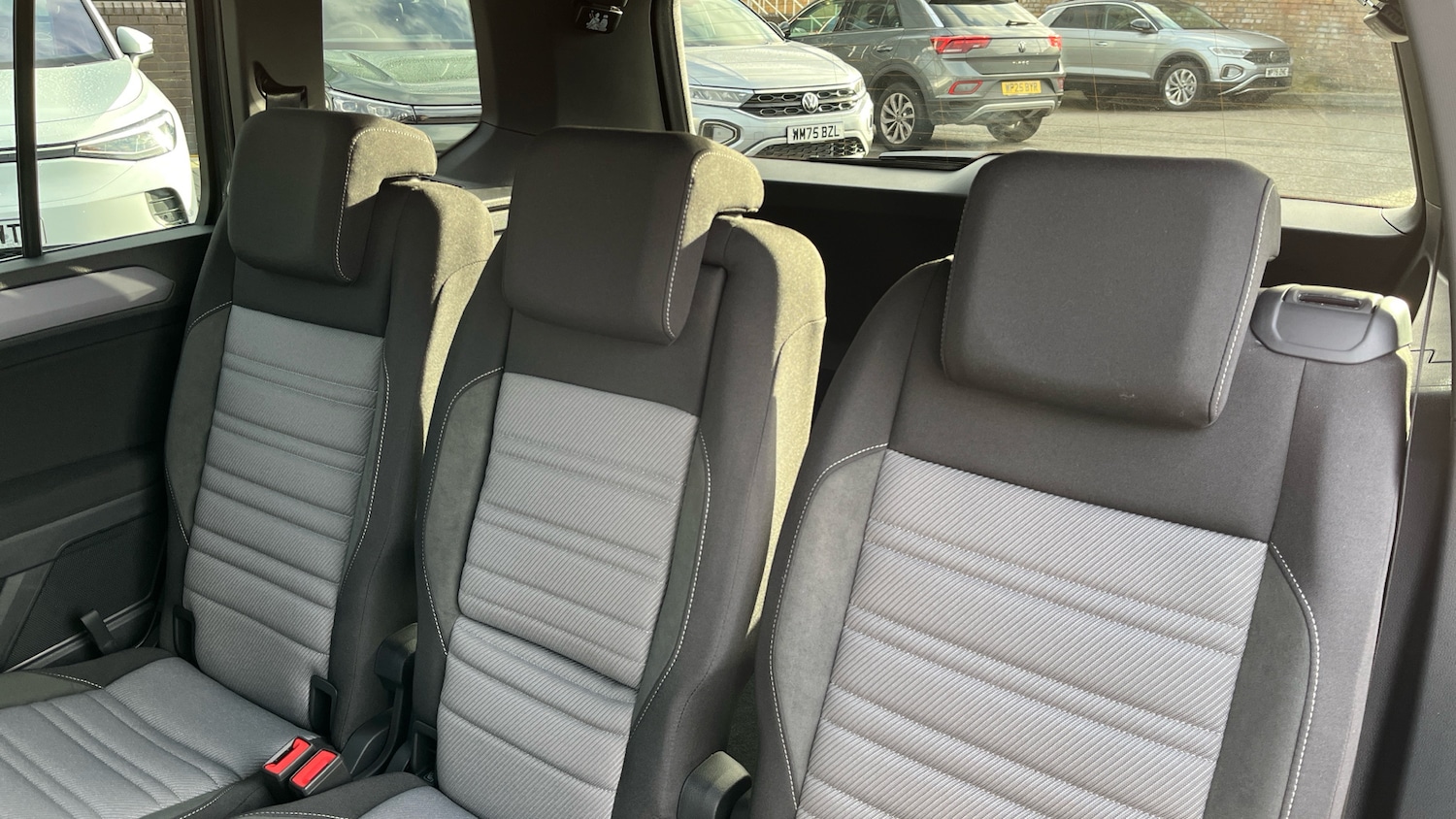 Used Volkswagen Touran 2025 for sale - 77602373: Photo 9