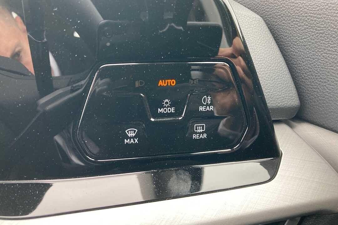 Used Volkswagen Golf 2023 for sale - 77950770: Photo 25