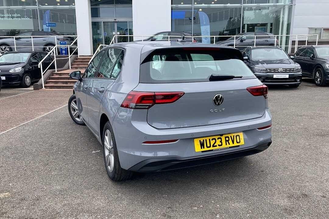 Used Volkswagen Golf 2023 for sale - 77950770: Photo 3