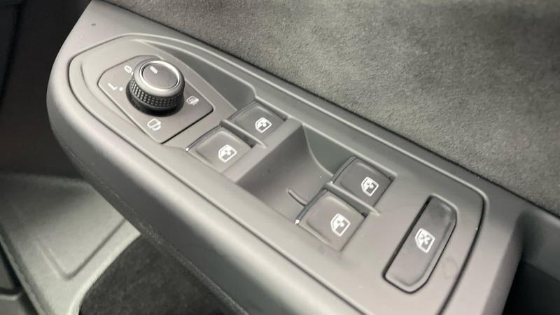 Used Volkswagen Golf 2025 for sale - 76488568: Photo 19