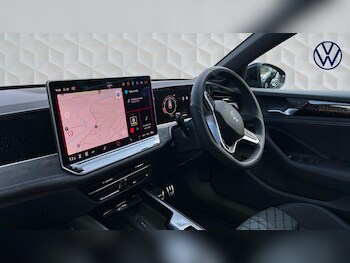 Used Volkswagen Passat 2025 for sale - 77506453: Photo