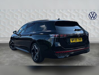 Used Volkswagen Passat 2025 for sale - 77506453: Photo