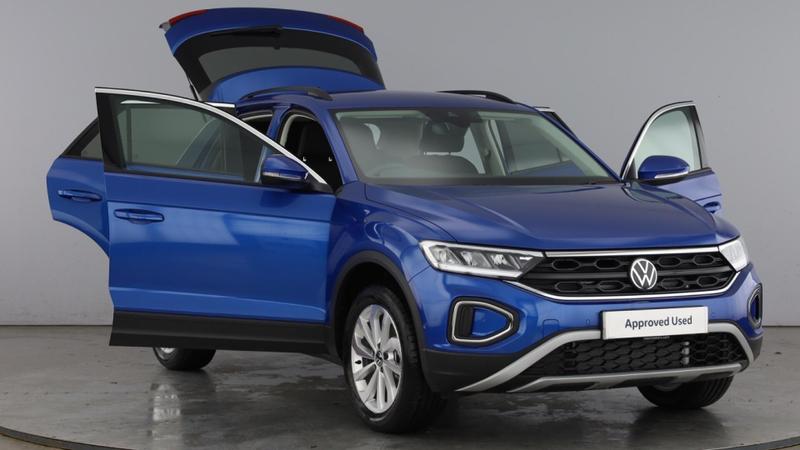 Used Volkswagen T-Roc 2025 for sale - 76862364: Photo 9