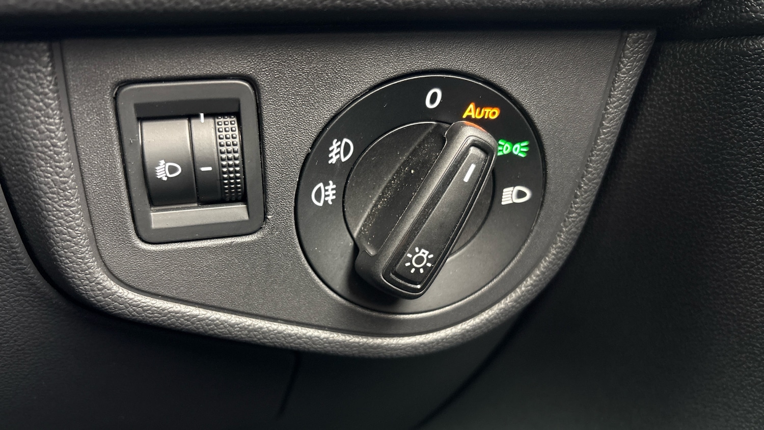 Used Volkswagen Taigo 2025 for sale - 77950765: Photo 21