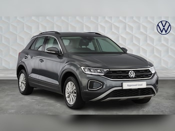 Used Volkswagen T-Roc 2022 for sale - 79057270: Photo