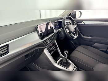 Used Volkswagen T-Roc 2022 for sale - 79057270: Photo