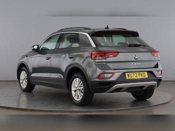 Used Volkswagen T-Roc 2022 for sale - 79057270: Photo
