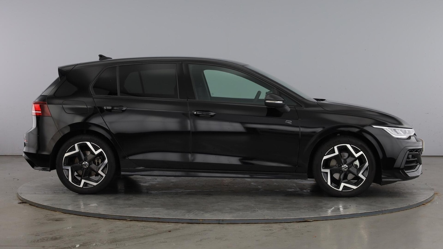 Used Volkswagen Golf 2025 for sale - 77506469: Photo 4