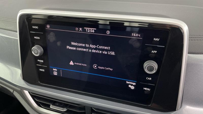 Used Volkswagen T-Roc 2023 for sale - 76142576: Photo 16