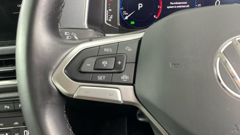 Used Volkswagen T-Roc 2023 for sale - 76142576: Photo 23