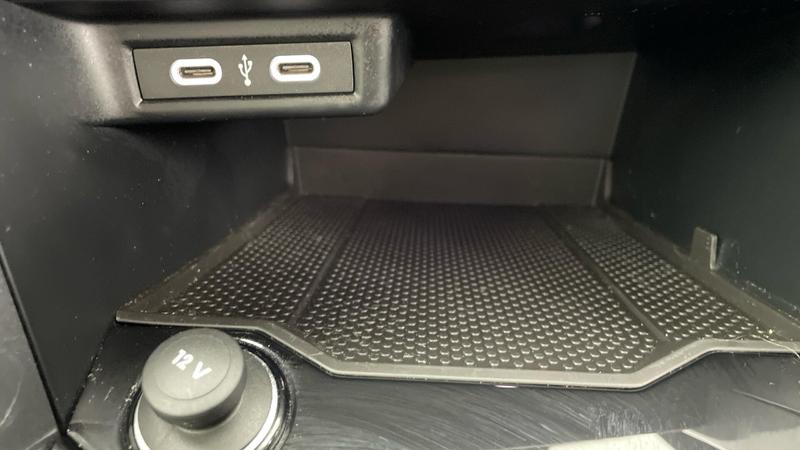 Used Volkswagen T-Roc 2023 for sale - 76142576: Photo 25