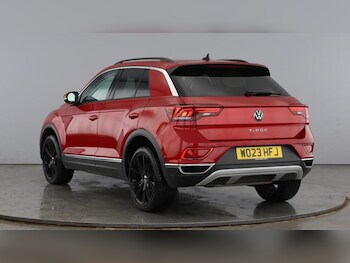 Used Volkswagen T-Roc 2023 for sale - 76142576: Photo