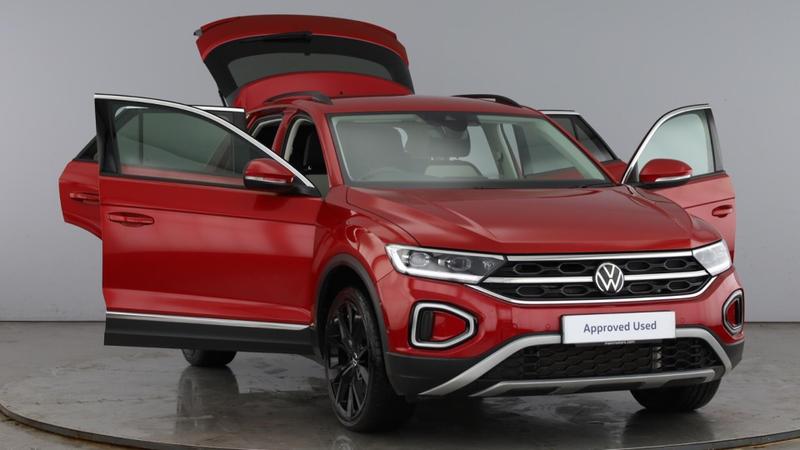 Used Volkswagen T-Roc 2023 for sale - 76142576: Photo 9