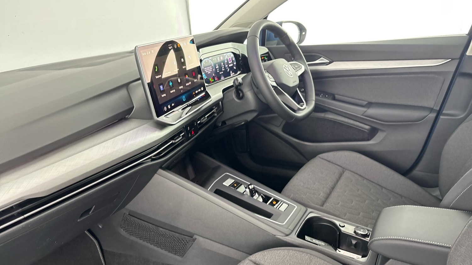 Used Volkswagen Golf 2026 for sale - 77906775: Photo 2