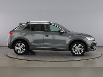 Used Volkswagen T-Roc 2022 for sale - 76117471: Photo