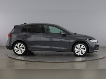 Used Volkswagen Golf 2024 for sale - 78906480: Photo