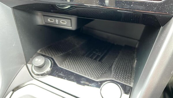 Used Volkswagen T-Roc 2025 for sale - 74927232: Photo 17