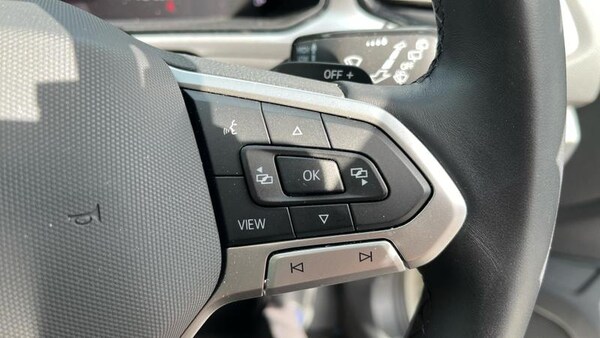Used Volkswagen T-Roc 2025 for sale - 74927232: Photo 27