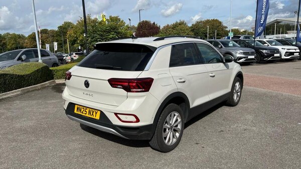 Used Volkswagen T-Roc 2025 for sale - 74927232: Photo 39