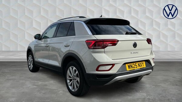 Used Volkswagen T-Roc 2025 for sale - 74927232: Photo 3