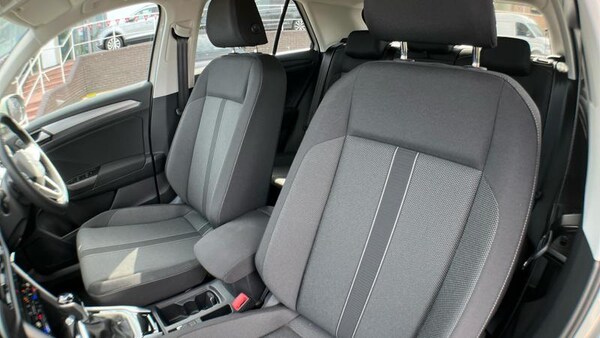 Used Volkswagen T-Roc 2025 for sale - 74927232: Photo 46