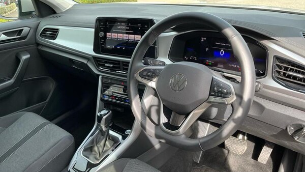 Used Volkswagen T-Roc 2025 for sale - 74927232: Photo 6