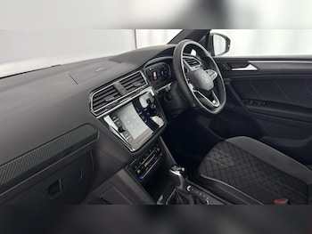 Used Volkswagen Tiguan 2023 for sale - 77001465: Photo