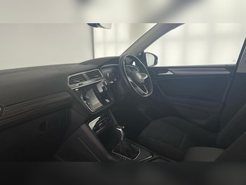 Used Volkswagen Tiguan Allspace 2022 for sale - 75446203: Photo