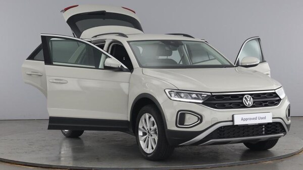 Used Volkswagen T-Roc 2025 for sale - 74917584: Photo 9