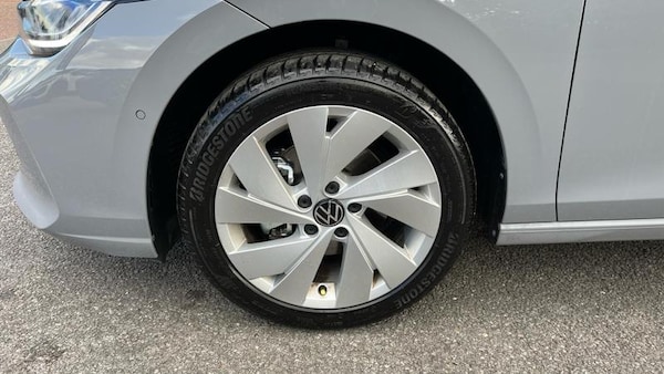 Used Volkswagen Golf 2025 for sale - 75403456: Photo 30