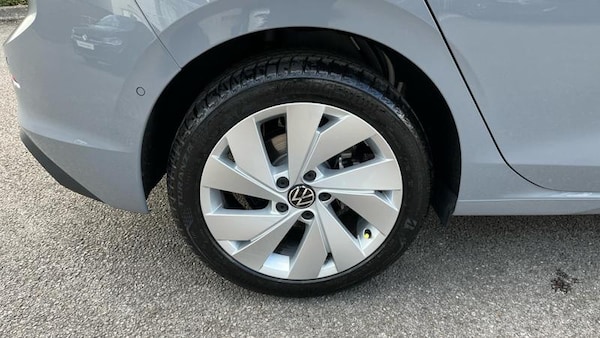 Used Volkswagen Golf 2025 for sale - 75403456: Photo 32