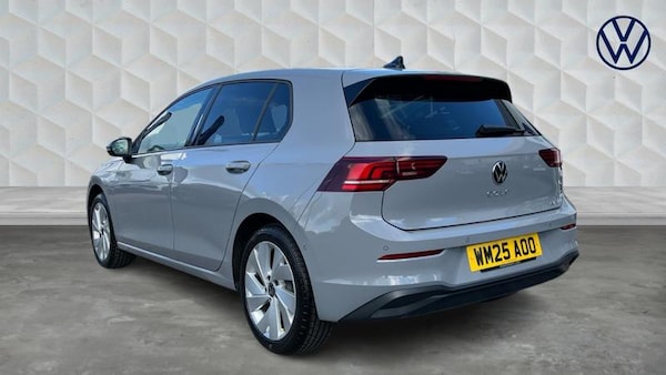 Used Volkswagen Golf 2025 for sale - 75403456: Photo 3