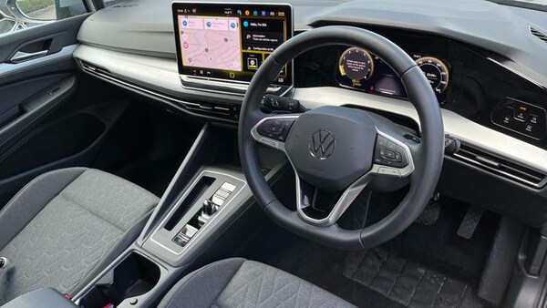 Used Volkswagen Golf 2025 for sale - 75403456: Photo 6