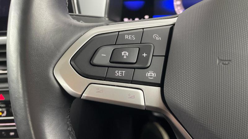 Used Volkswagen T-Roc 2022 for sale - 75880967: Photo 23