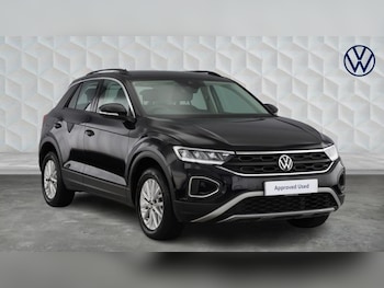 Used Volkswagen T-Roc 2022 for sale - 75880967: Photo