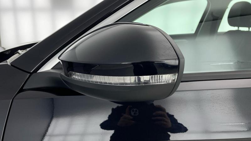 Used Volkswagen T-Roc 2022 for sale - 75880967: Photo 32