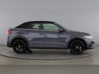 Used Volkswagen T-Roc 2025 for sale - 77602510: Photo
