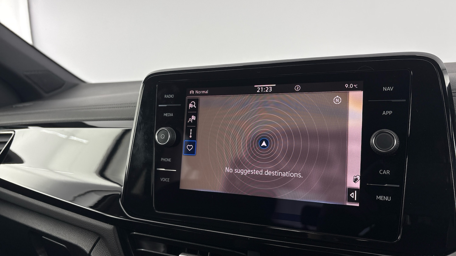 Used Volkswagen T-Roc 2024 for sale - 77903420: Photo 8