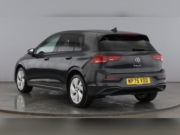 Used Volkswagen Golf 2025 for sale - 77602201: Photo