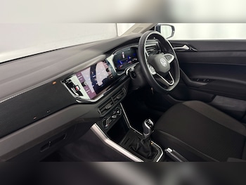 Used Volkswagen Polo 2023 for sale - 77830649: Photo