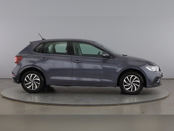 Used Volkswagen Polo 2023 for sale - 77830649: Photo