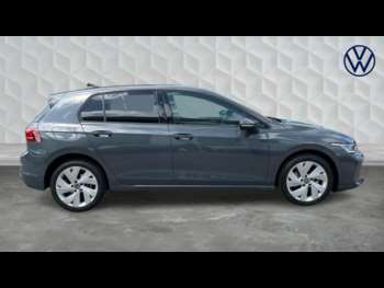 Used Volkswagen Golf 2025 for sale - 74917680: Photo