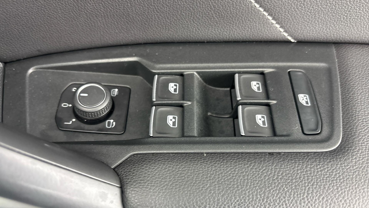 Used Volkswagen Tiguan 2023 for sale - 77701446: Photo 19