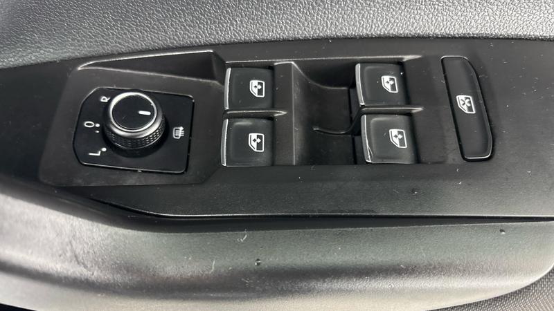 Used Volkswagen Polo 2019 for sale - 76782242: Photo 19