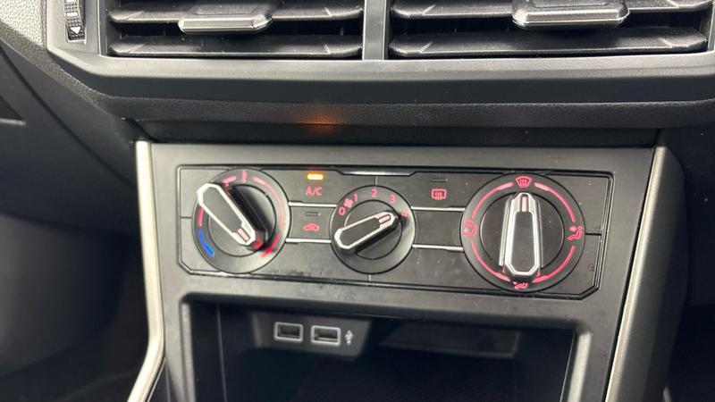 Used Volkswagen Polo 2019 for sale - 76782242: Photo 7