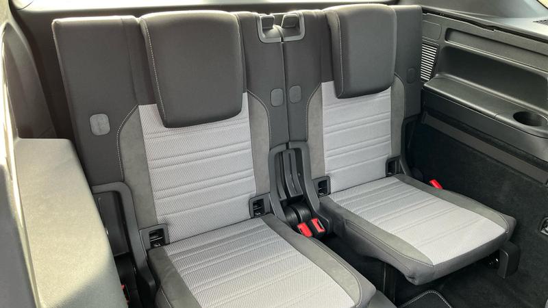 Used Volkswagen Touran 2025 for sale - 77195419: Photo 43