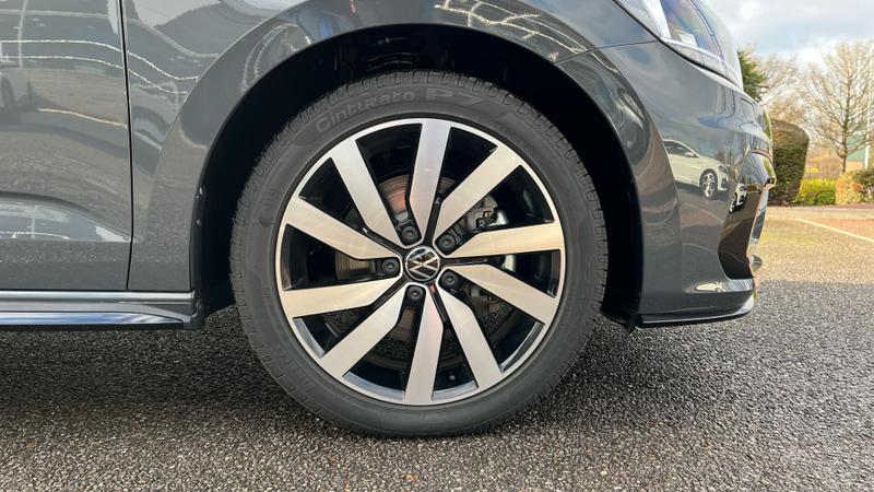 Used Volkswagen Touran 2025 for sale - 77195419: Photo 5